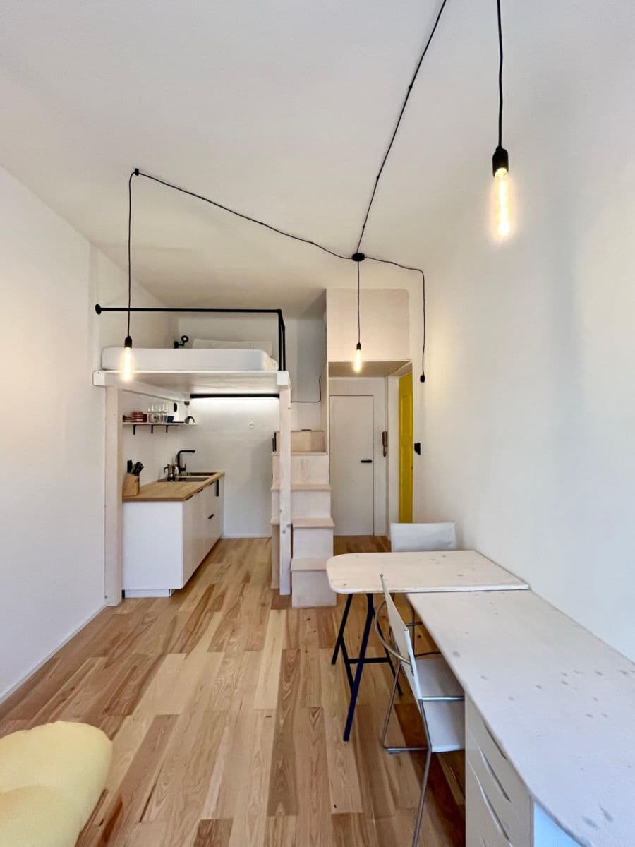 Pronájem bytu 1+kk 20 m², U Uranie, Praha, Praha Pronájem bytu 1+kk 20 m², U Uranie, Praha, Praha