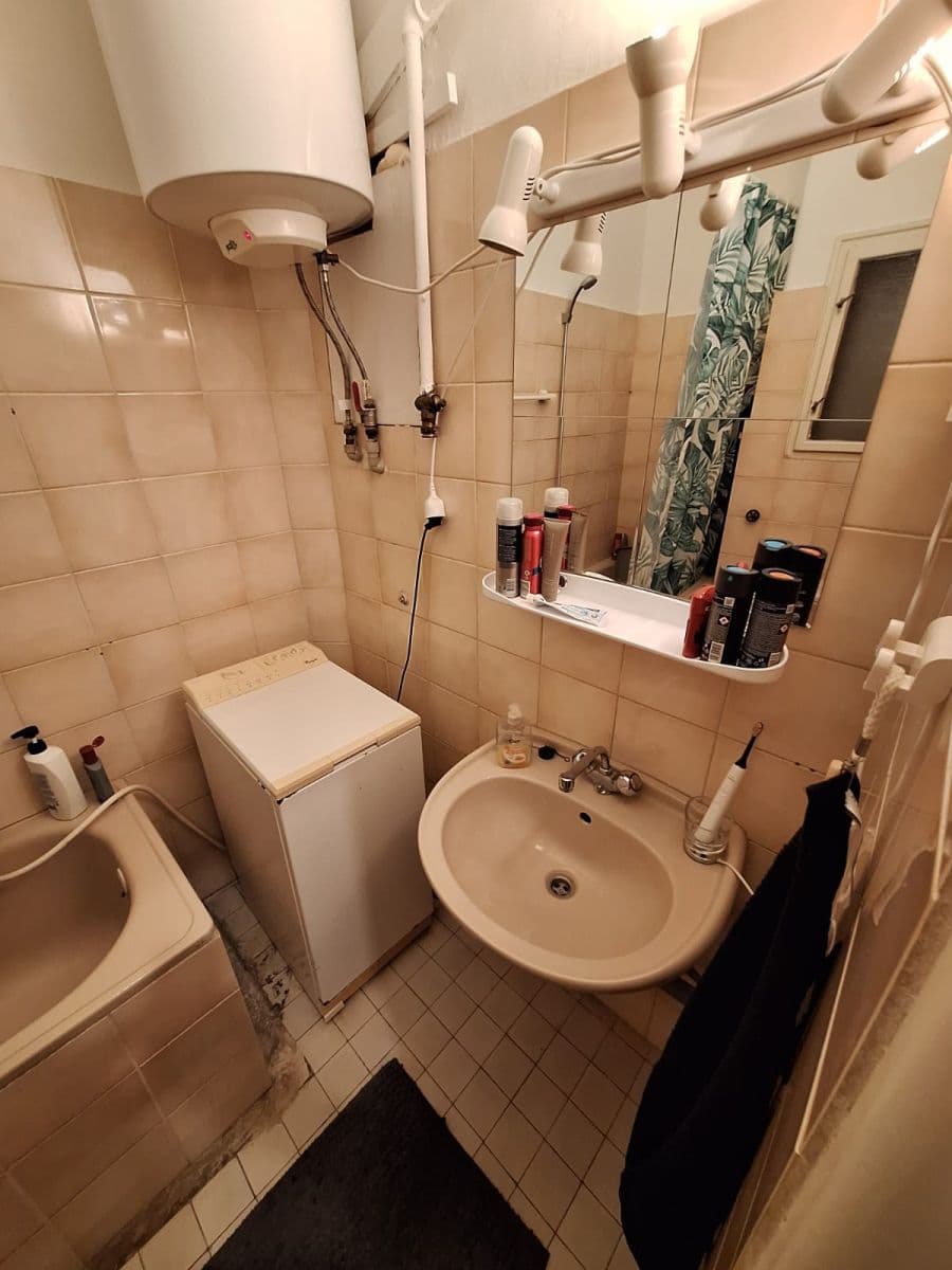 Pronájem bytu 1+kk 27 m², Sámova, Praha, Praha Pronájem bytu 1+kk 27 m², Sámova, Praha, Praha