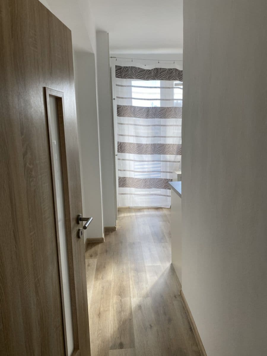 Pronájem bytu 2+1 60 m², Polní, Jihlava, Kraj Vysočina Pronájem bytu 2+1 60 m², Polní, Jihlava, Kraj Vysočina