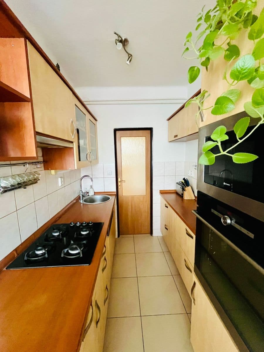 Pronájem bytu 3+1 73 m², Školní, Opatovice nad Labem, Pardubický kraj Pronájem bytu 3+1 73 m², Školní, Opatovice nad Labem, Pardubický kraj