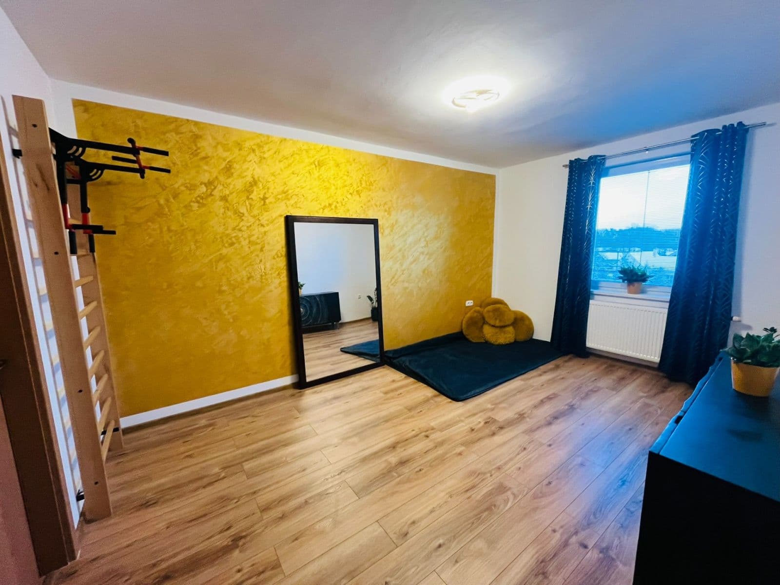 Pronájem bytu 3+1 73 m², Školní, Opatovice nad Labem, Pardubický kraj Pronájem bytu 3+1 73 m², Školní, Opatovice nad Labem, Pardubický kraj