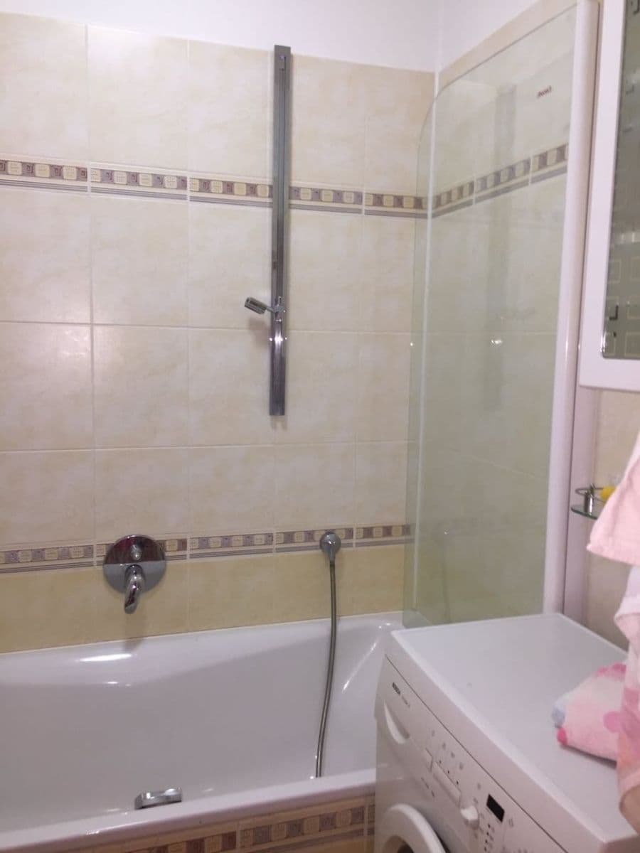 Pronájem bytu 3+1 88 m², Kladivova, Brno, Jihomoravský kraj Pronájem bytu 3+1 88 m², Kladivova, Brno, Jihomoravský kraj