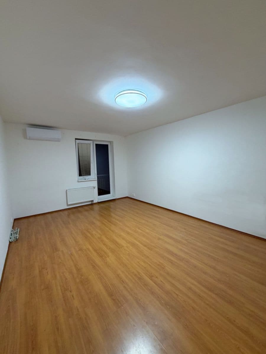 Pronájem bytu 2+kk 65 m², Vyšehořovická, Nehvizdy, Středočeský kraj Pronájem bytu 2+kk 65 m², Vyšehořovická, Nehvizdy, Středočeský kraj