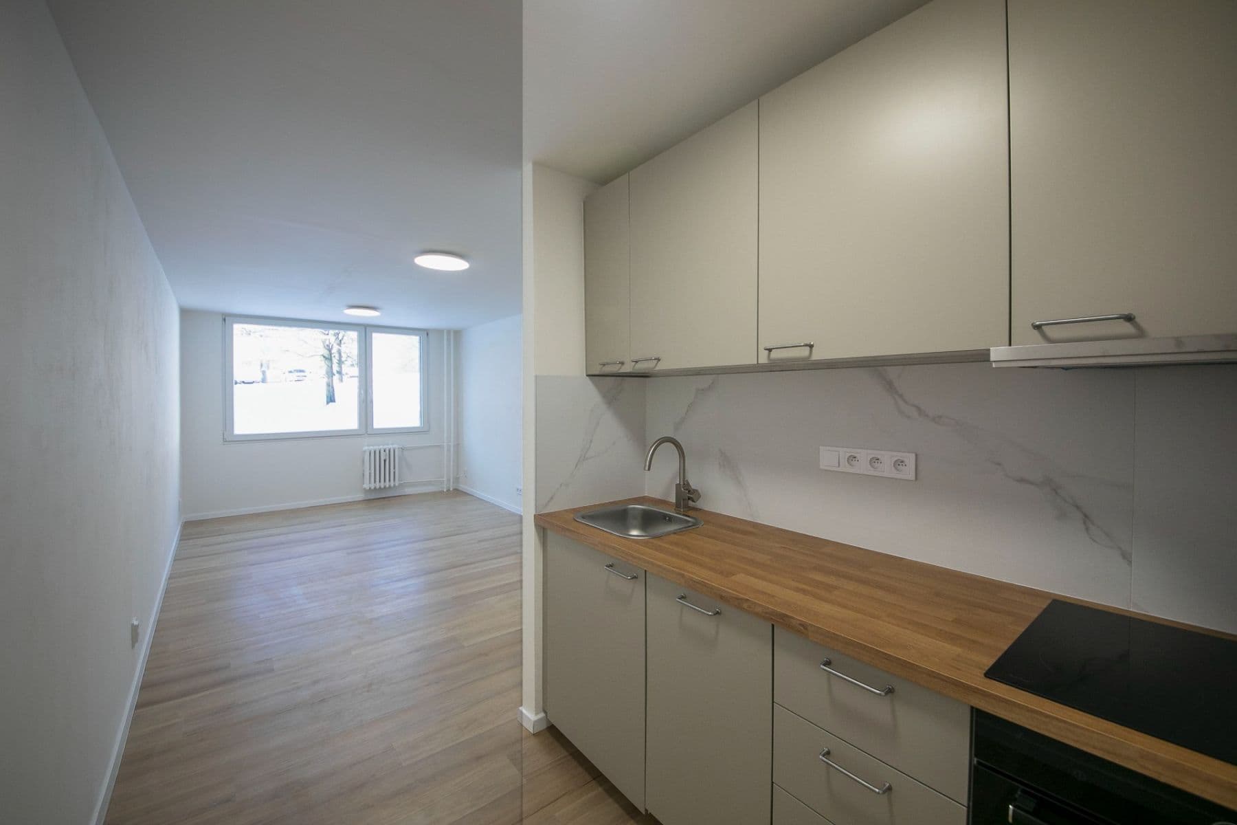 Prodej bytu 2+kk 42 m², Laudova, Praha, Praha Prodej bytu 2+kk 42 m², Laudova, Praha, Praha