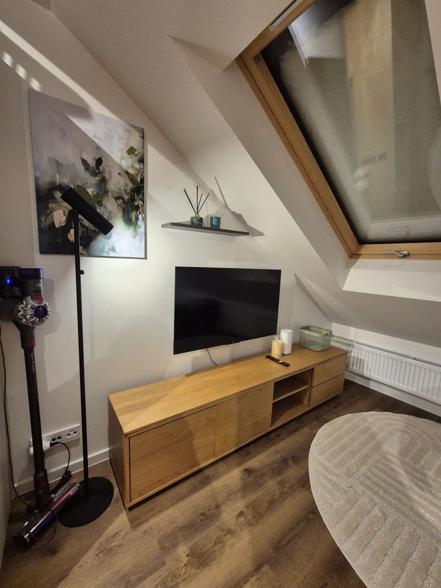 Pronájem bytu 30 m², Na mokřině, Praha, Praha Pronájem bytu 30 m², Na mokřině, Praha, Praha
