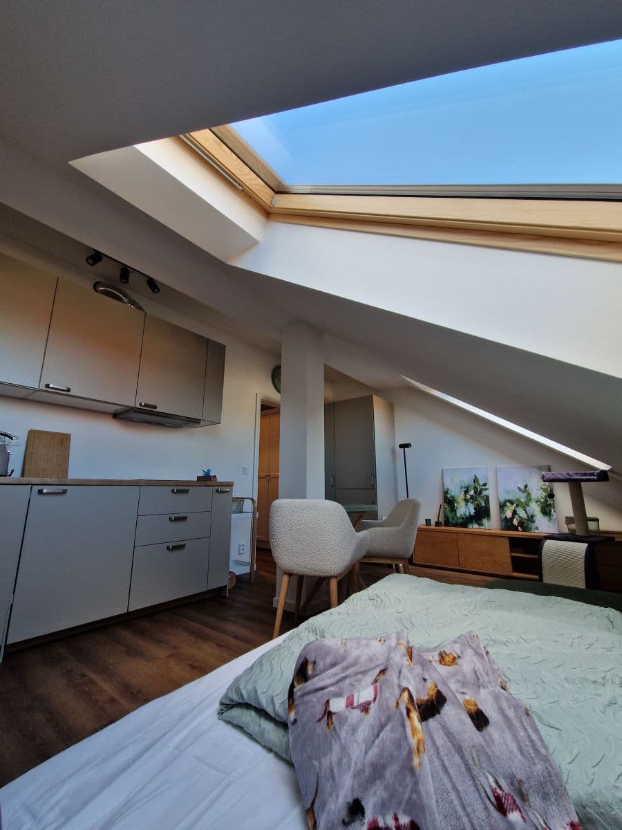 Pronájem bytu 30 m², Na mokřině, Praha, Praha Pronájem bytu 30 m², Na mokřině, Praha, Praha
