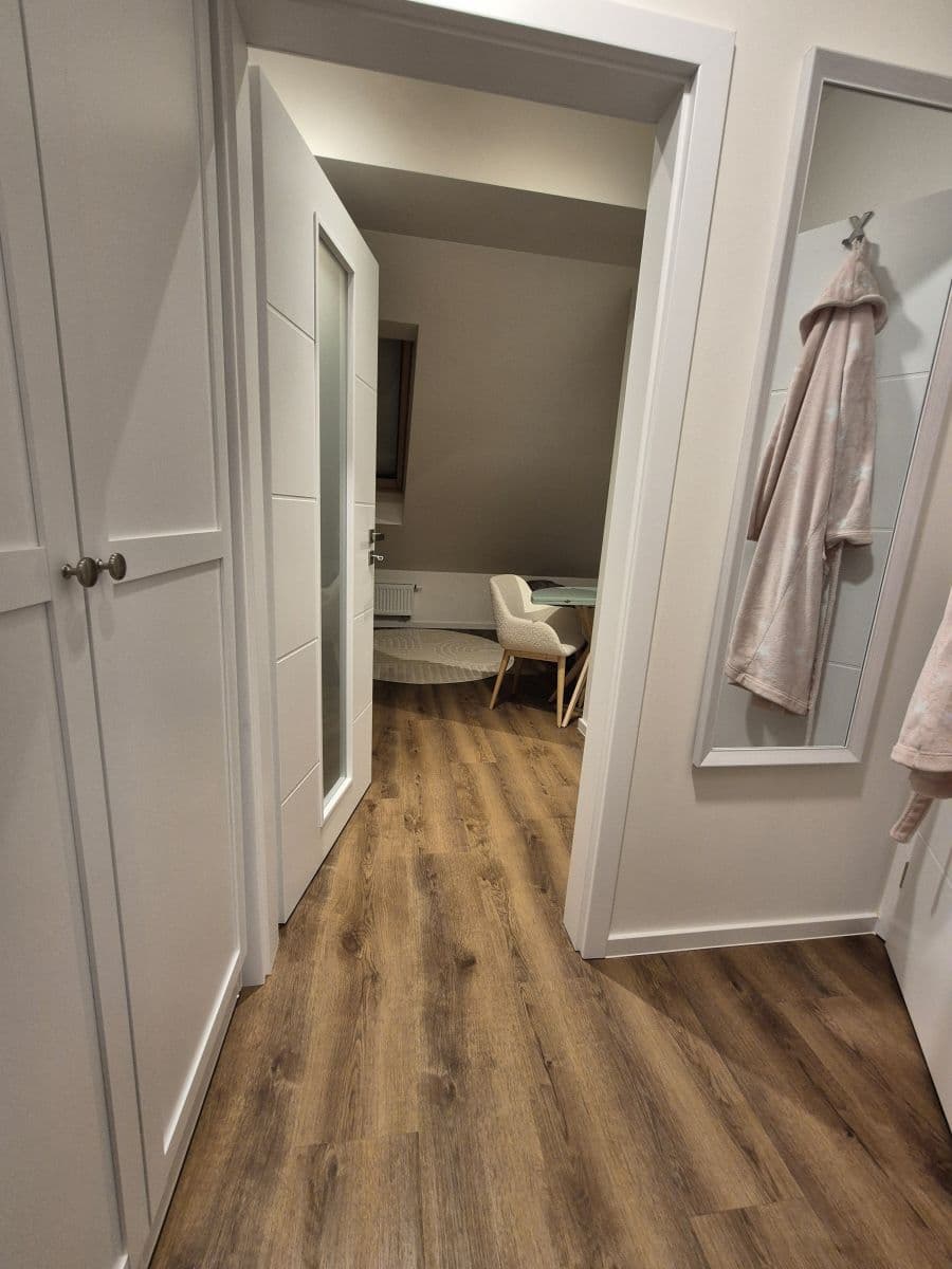 Pronájem bytu 30 m², Na mokřině, Praha, Praha Pronájem bytu 30 m², Na mokřině, Praha, Praha