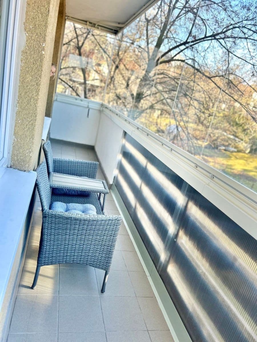 Pronájem bytu 2+1 79 m², Pod Vrstevnicí, Praha, Praha Pronájem bytu 2+1 79 m², Pod Vrstevnicí, Praha, Praha