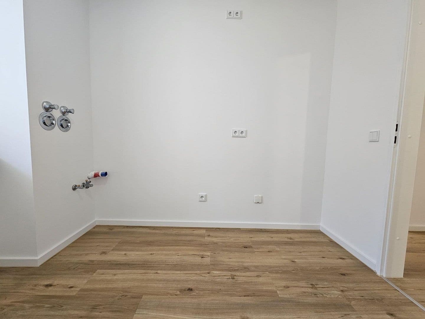 Pronájem bytu 2+1 58 m², Heiglhofstraße 86, München, Bavorsko Pronájem bytu 2+1 58 m², Heiglhofstraße 86, München, Bavorsko