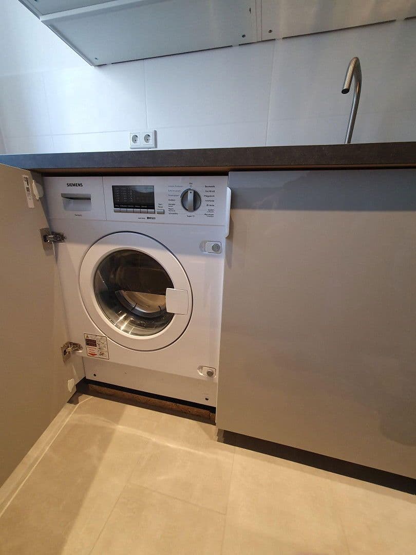 Pronájem bytu 3+1 66 m², Sodenstraße 8, Hannover, Dolní Sasko Pronájem bytu 3+1 66 m², Sodenstraße 8, Hannover, Dolní Sasko