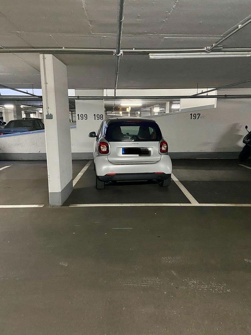 Pronájem garáže, Rosenstein Straße 27-31, Stuttgart Nord, Bádensko-Württembersko Pronájem garáže, Rosenstein Straße 27-31, Stuttgart Nord, Bádensko-Württembersko