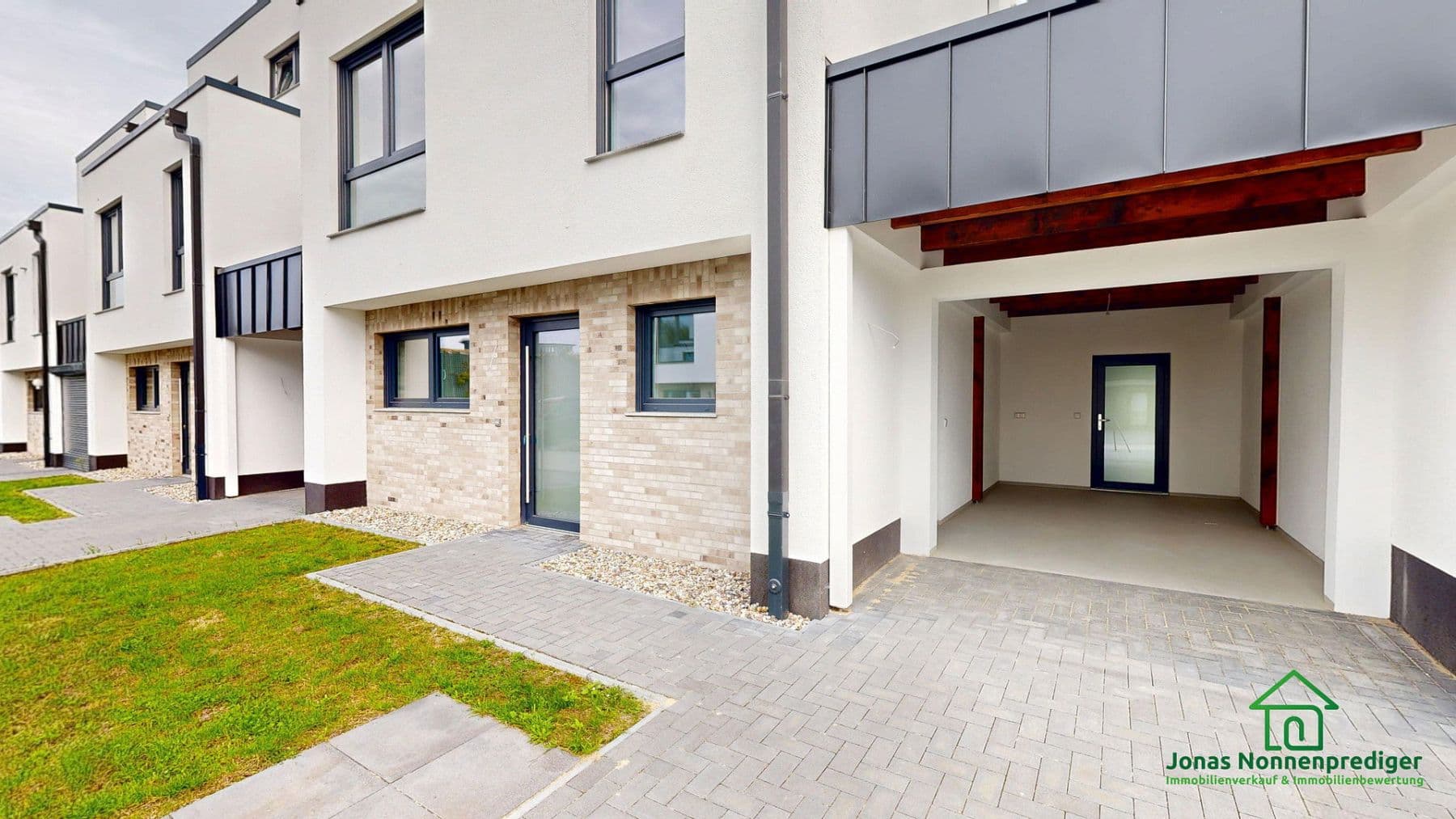 Prodej domu 144 m², pozemek 337 m², Kühls Acker 18, Schwerin, Mecklenburg-Vorpommern Prodej domu 144 m², pozemek 337 m², Kühls Acker 18, Schwerin, Mecklenburg-Vorpommern