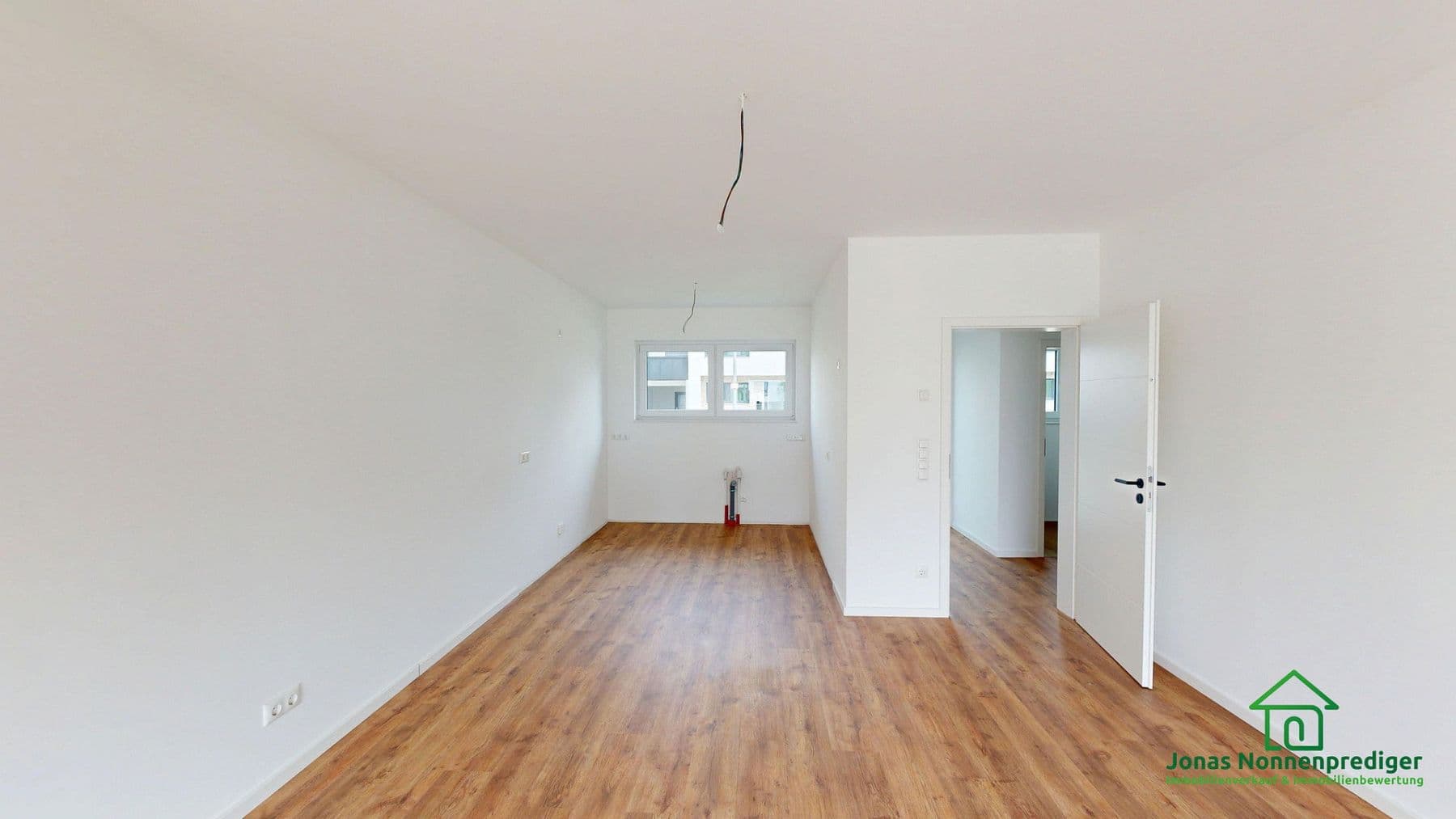 Prodej domu 144 m², pozemek 337 m², Kühls Acker 18, Schwerin, Mecklenburg-Vorpommern Prodej domu 144 m², pozemek 337 m², Kühls Acker 18, Schwerin, Mecklenburg-Vorpommern