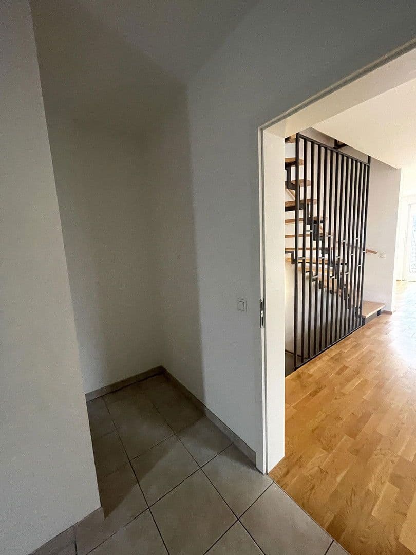 Prodej domu 139 m², pozemek 222 m², Mainz, Porýní-Falc Prodej domu 139 m², pozemek 222 m², Mainz, Porýní-Falc
