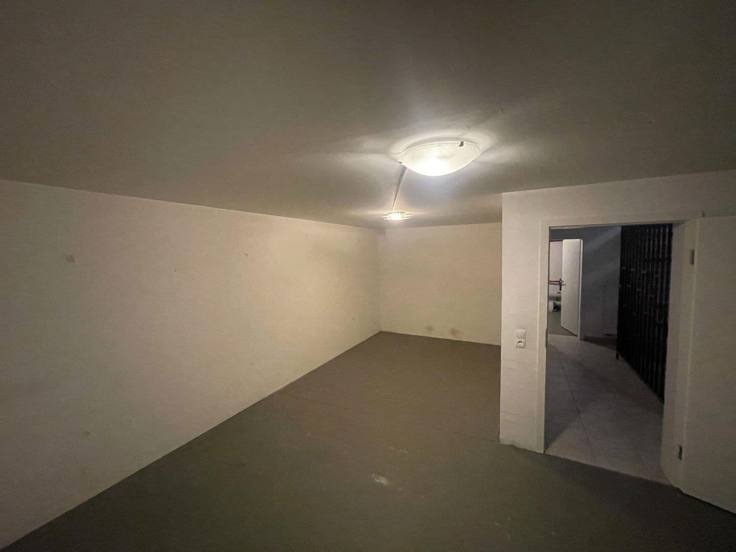 Prodej domu 139 m², pozemek 222 m², Mainz, Porýní-Falc Prodej domu 139 m², pozemek 222 m², Mainz, Porýní-Falc