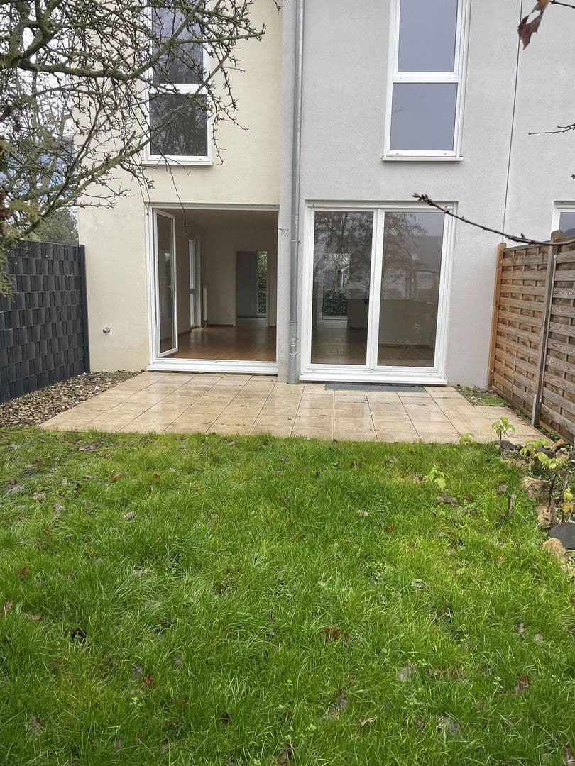 Prodej domu 139 m², pozemek 222 m², Mainz, Porýní-Falc Prodej domu 139 m², pozemek 222 m², Mainz, Porýní-Falc