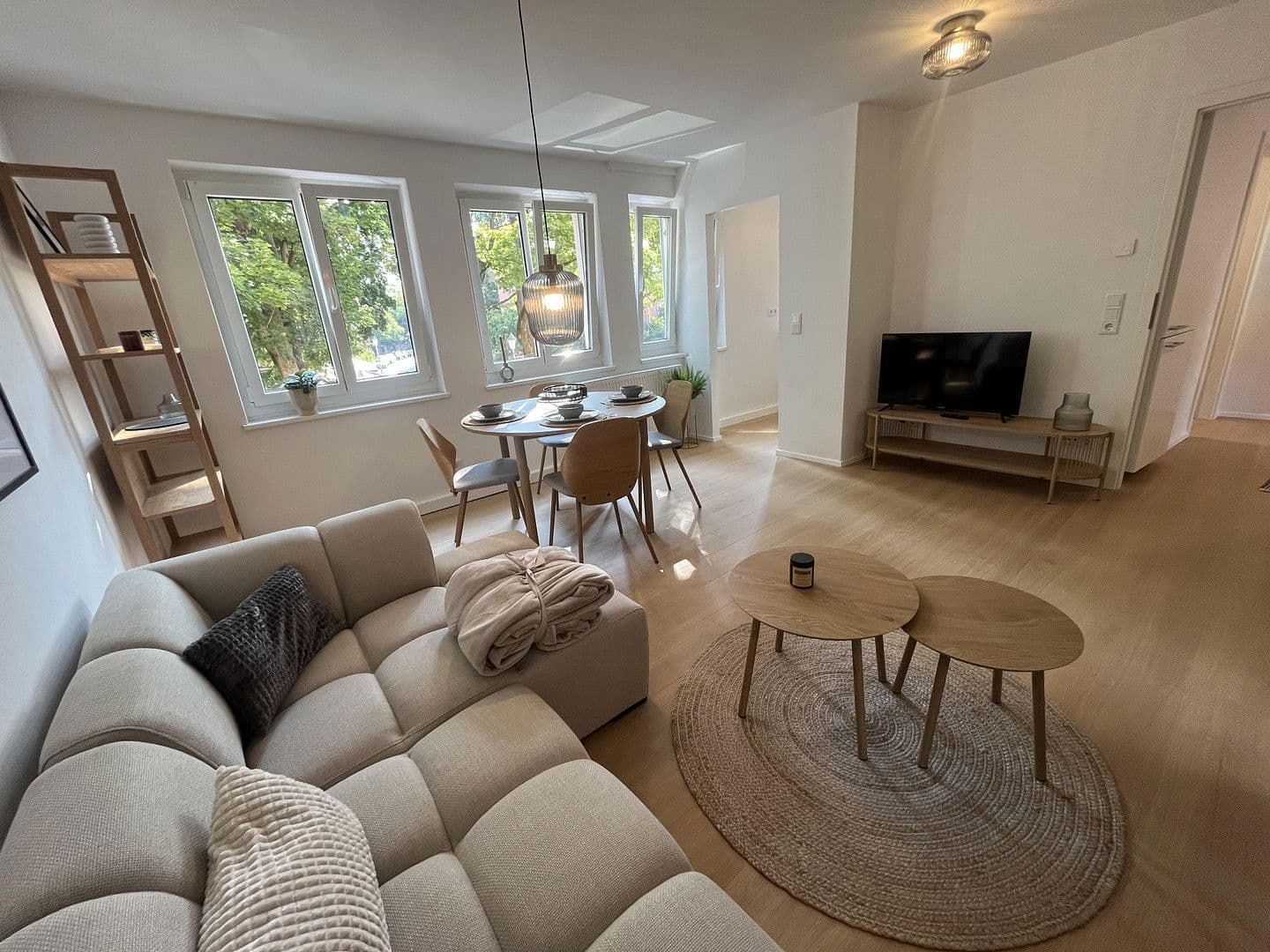 Pronájem bytu 2+1 45 m², Webersplatz 5, Nürnberg, Bavorsko Pronájem bytu 2+1 45 m², Webersplatz 5, Nürnberg, Bavorsko