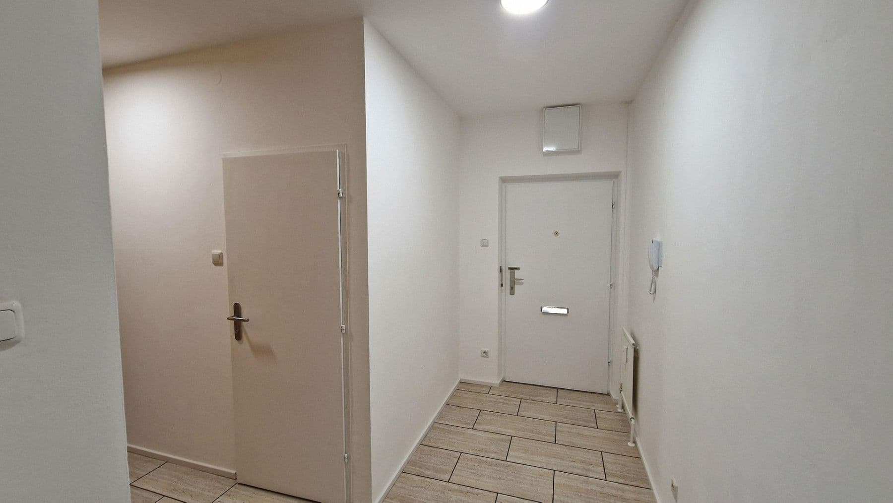 Pronájem bytu 2+1 54 m², Billrothstraße 107, Wels, Horní Rakousko Pronájem bytu 2+1 54 m², Billrothstraße 107, Wels, Horní Rakousko