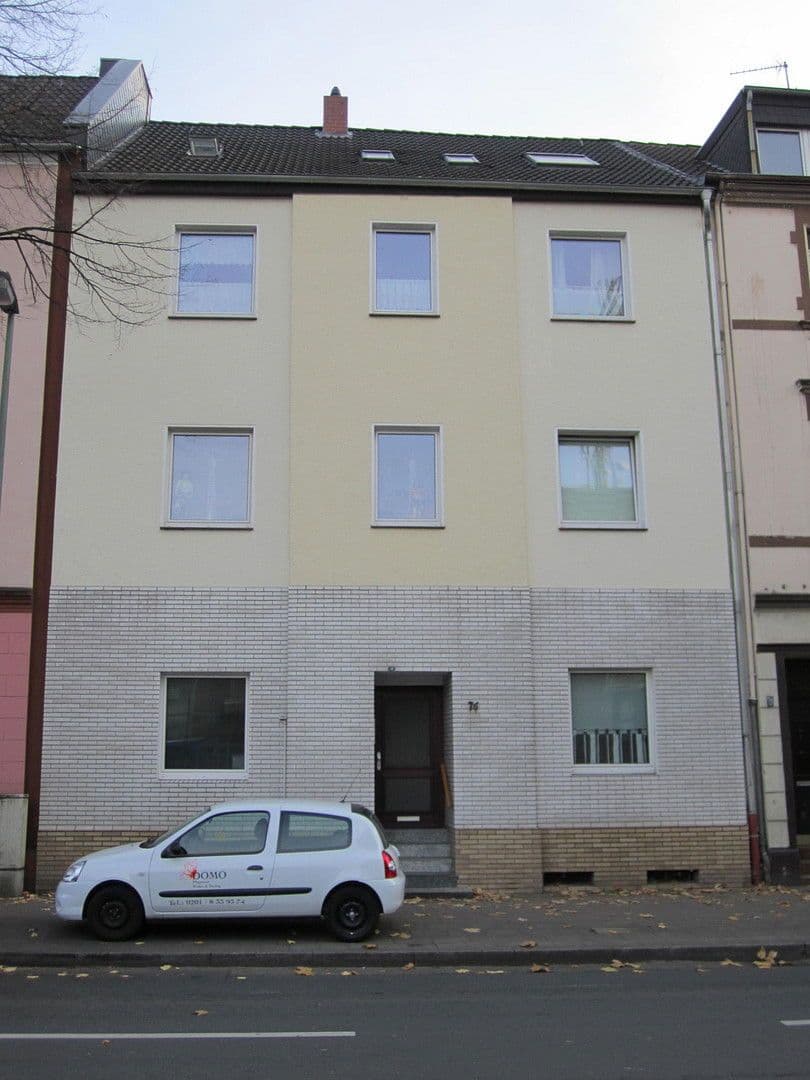 Prodej domu 256 m², pozemek 162 m², Essen, Severní Porýní-Vestfálsko Prodej domu 256 m², pozemek 162 m², Essen, Severní Porýní-Vestfálsko