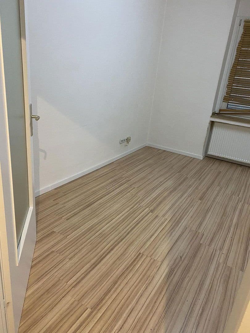 Prodej domu 256 m², pozemek 162 m², Essen, Severní Porýní-Vestfálsko Prodej domu 256 m², pozemek 162 m², Essen, Severní Porýní-Vestfálsko