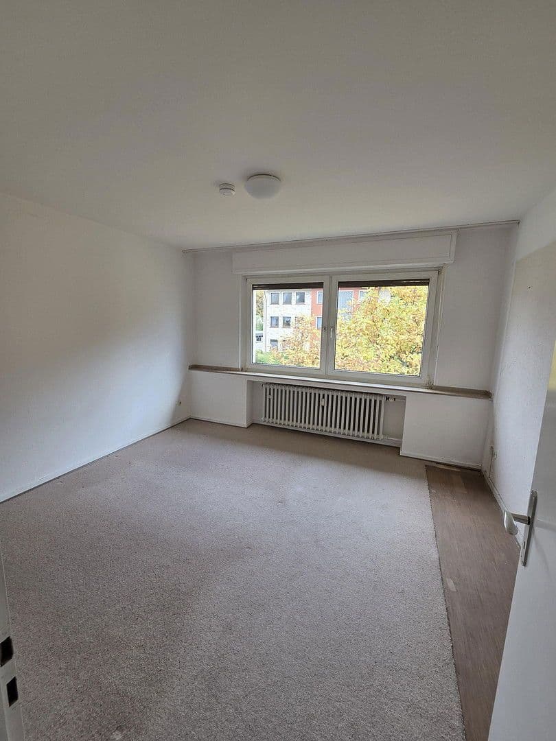 Pronájem bytu 3+1 63 m², Brandsheide 13, Mülheim (Ruhr), Severní Porýní-Vestfálsko Pronájem bytu 3+1 63 m², Brandsheide 13, Mülheim (Ruhr), Severní Porýní-Vestfálsko