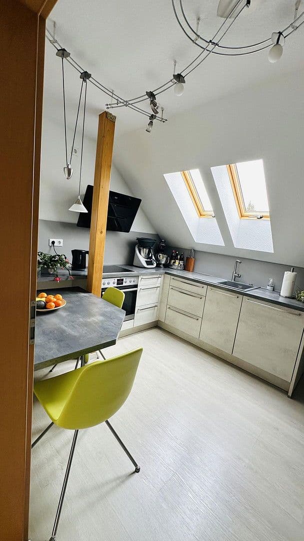 Pronájem bytu 4+kk 130 m², Tauberbischofsheim, Bádensko-Württembersko Pronájem bytu 4+kk 130 m², Tauberbischofsheim, Bádensko-Württembersko