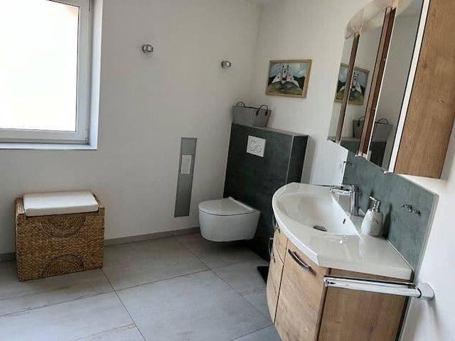 Prodej domu 283 m², pozemek 709 m², Neuenburg am Rhein, Bádensko-Württembersko Prodej domu 283 m², pozemek 709 m², Neuenburg am Rhein, Bádensko-Württembersko