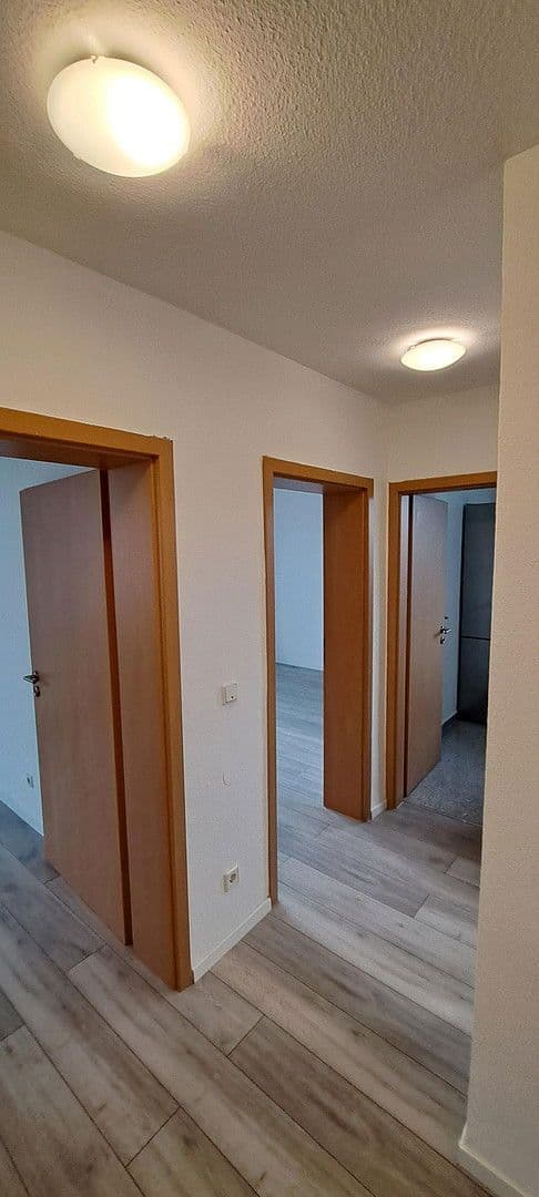 Pronájem bytu 3+1 68 m², Rathenaustr., Stuttgart, Bádensko-Württembersko Pronájem bytu 3+1 68 m², Rathenaustr., Stuttgart, Bádensko-Württembersko