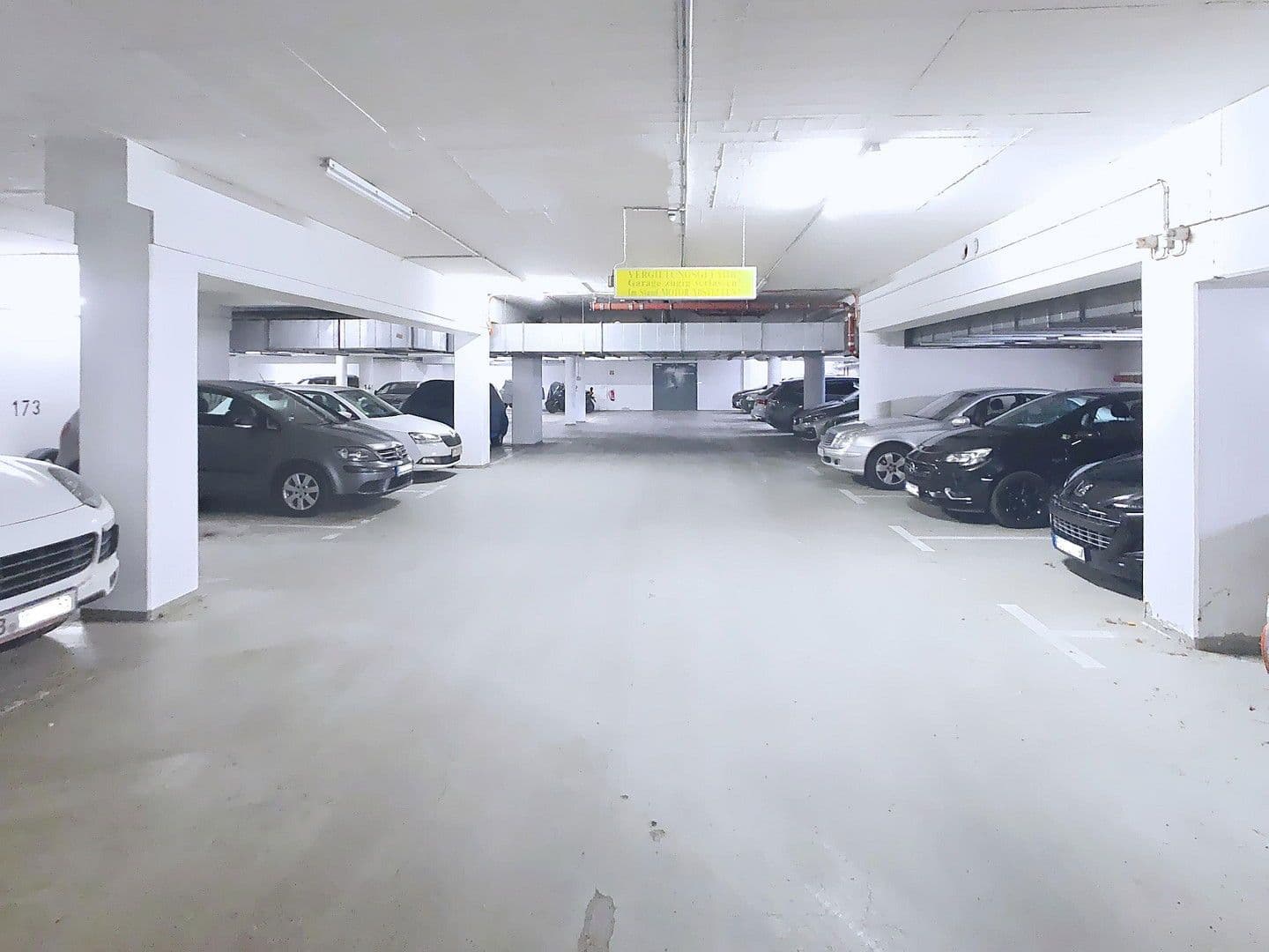 Prodej garáže 13 m², Falkenberger Str. 35, Berlin, Berlín Prodej garáže 13 m², Falkenberger Str. 35, Berlin, Berlín