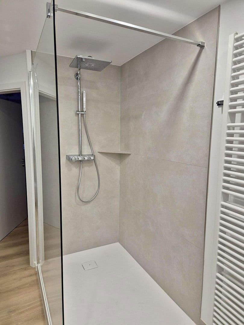 Pronájem bytu 4+kk 122 m², Butzbach, Hessen Pronájem bytu 4+kk 122 m², Butzbach, Hessen