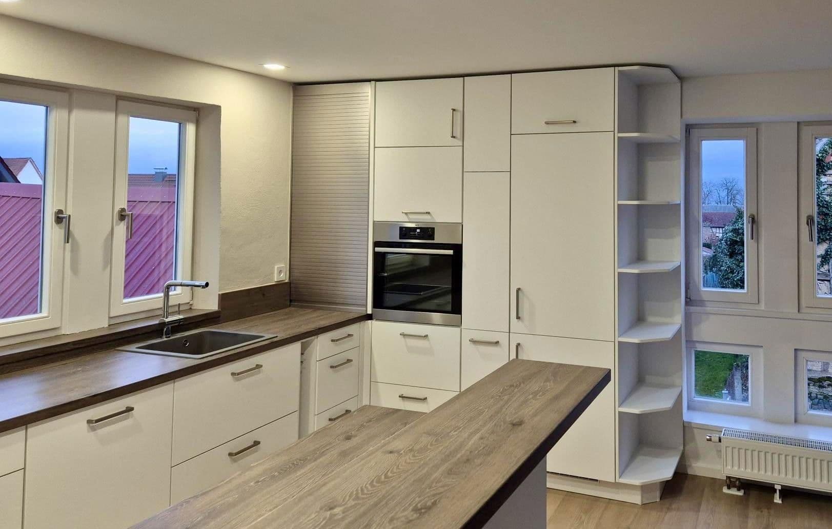 Pronájem bytu 4+kk 122 m², Butzbach, Hessen Pronájem bytu 4+kk 122 m², Butzbach, Hessen