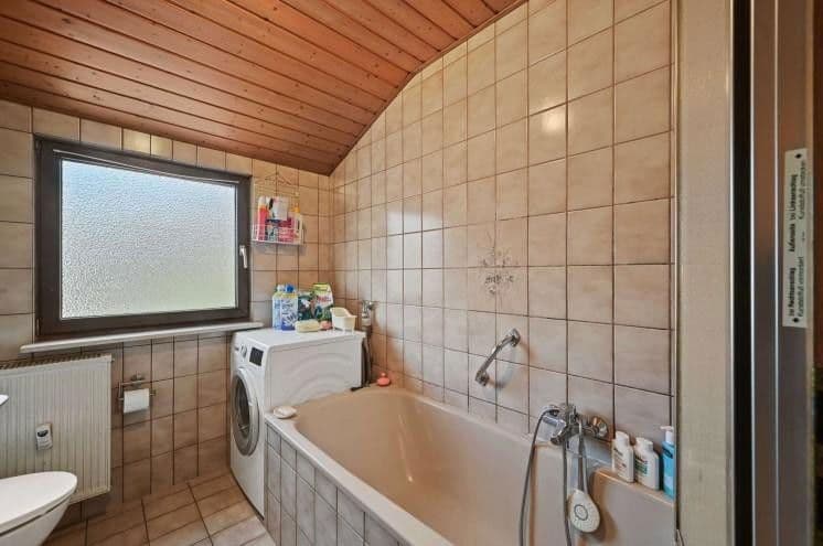 Pronájem bytu 3+kk 67 m², Wilhelmstr. 12/1, Altensteig, Bádensko-Württembersko Pronájem bytu 3+kk 67 m², Wilhelmstr. 12/1, Altensteig, Bádensko-Württembersko
