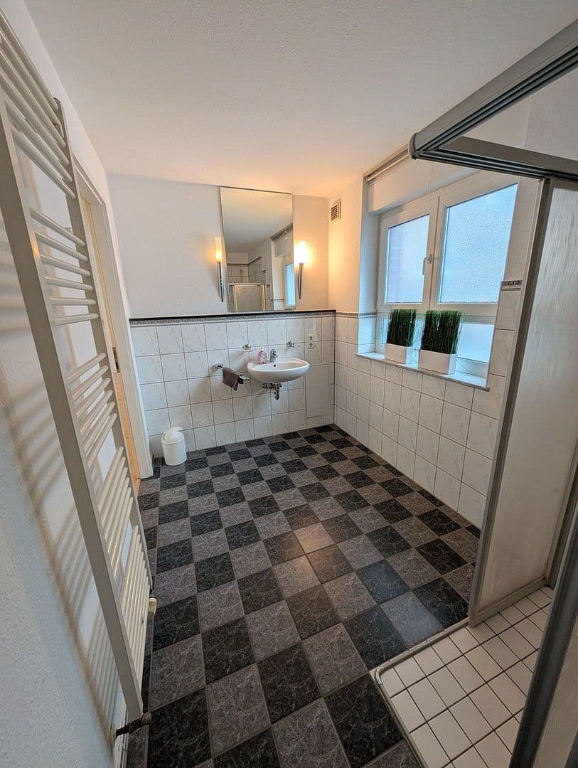 Prodej bytu 3+kk 76 m², Gustav-Linden-Straße 3, Ratingen, Severní Porýní-Vestfálsko Prodej bytu 3+kk 76 m², Gustav-Linden-Straße 3, Ratingen, Severní Porýní-Vestfálsko