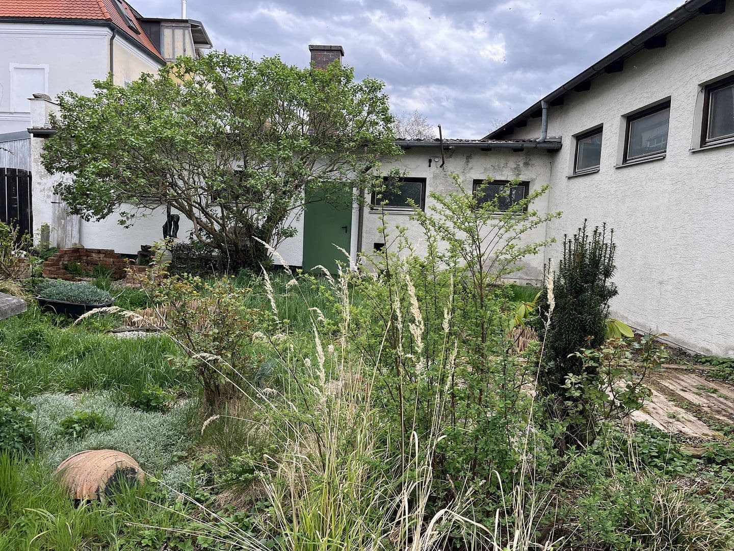 Prodej domu 212 m², pozemek 906 m², Bahnhofstraße 3, Gangkofen, Bavorsko Prodej domu 212 m², pozemek 906 m², Bahnhofstraße 3, Gangkofen, Bavorsko