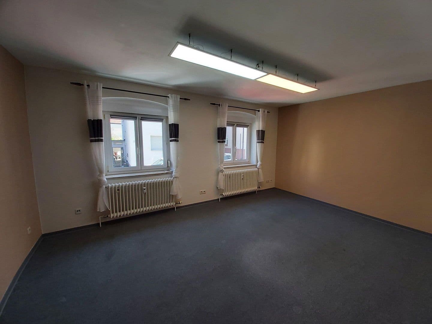 Pronájem bytu 3+1 68 m², Bebelstr. 22, Kornwestheim, Bádensko-Württembersko Pronájem bytu 3+1 68 m², Bebelstr. 22, Kornwestheim, Bádensko-Württembersko