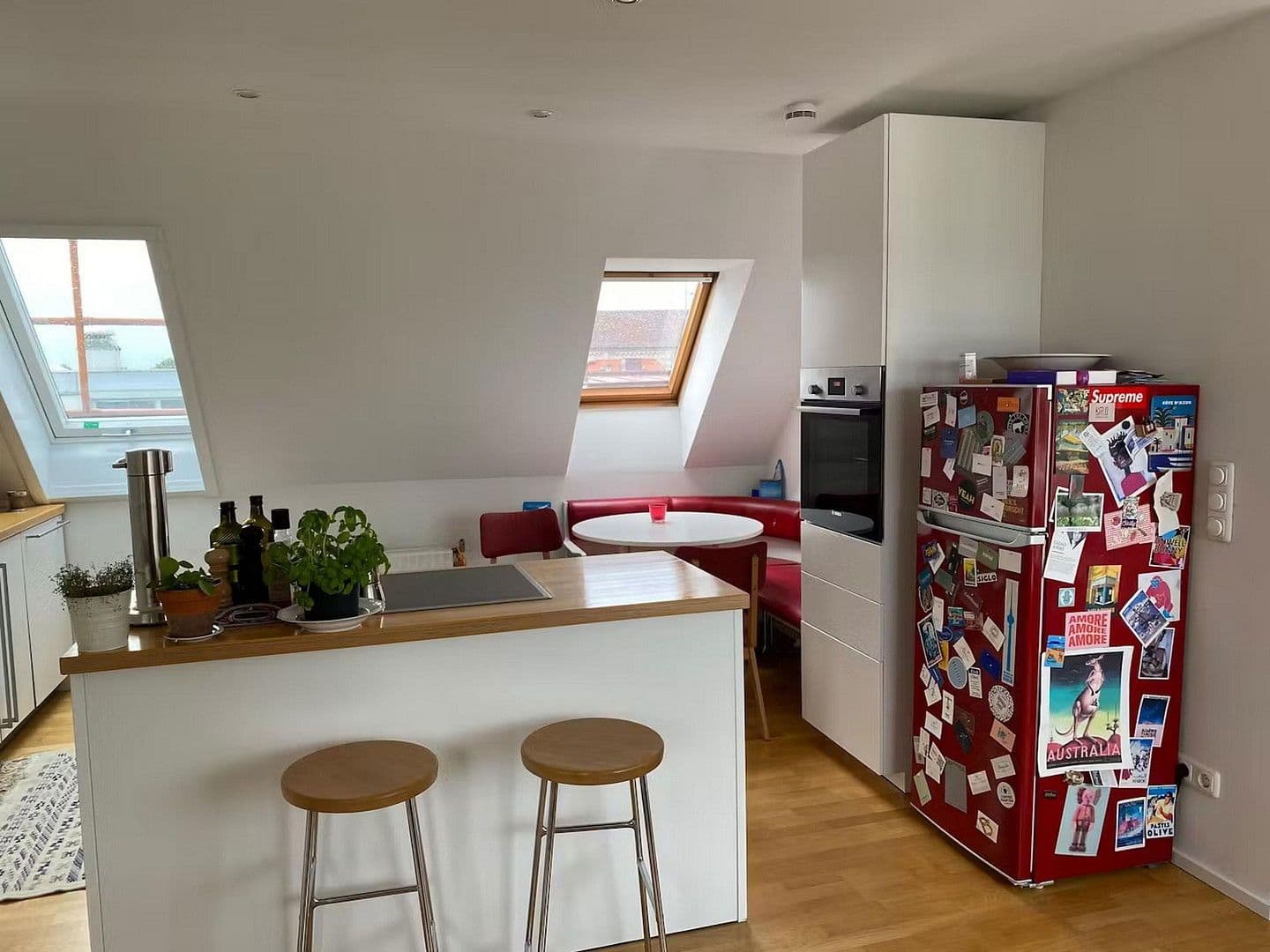 Pronájem bytu 2+1 60 m², München, Bavorsko Pronájem bytu 2+1 60 m², München, Bavorsko