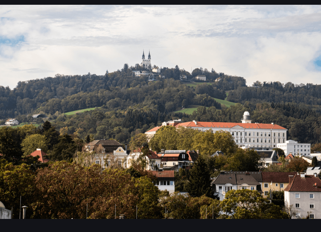 Pronájem bytu 1+1 39 m², Sparkassenplatz, Linz, Horní Rakousko Pronájem bytu 1+1 39 m², Sparkassenplatz, Linz, Horní Rakousko