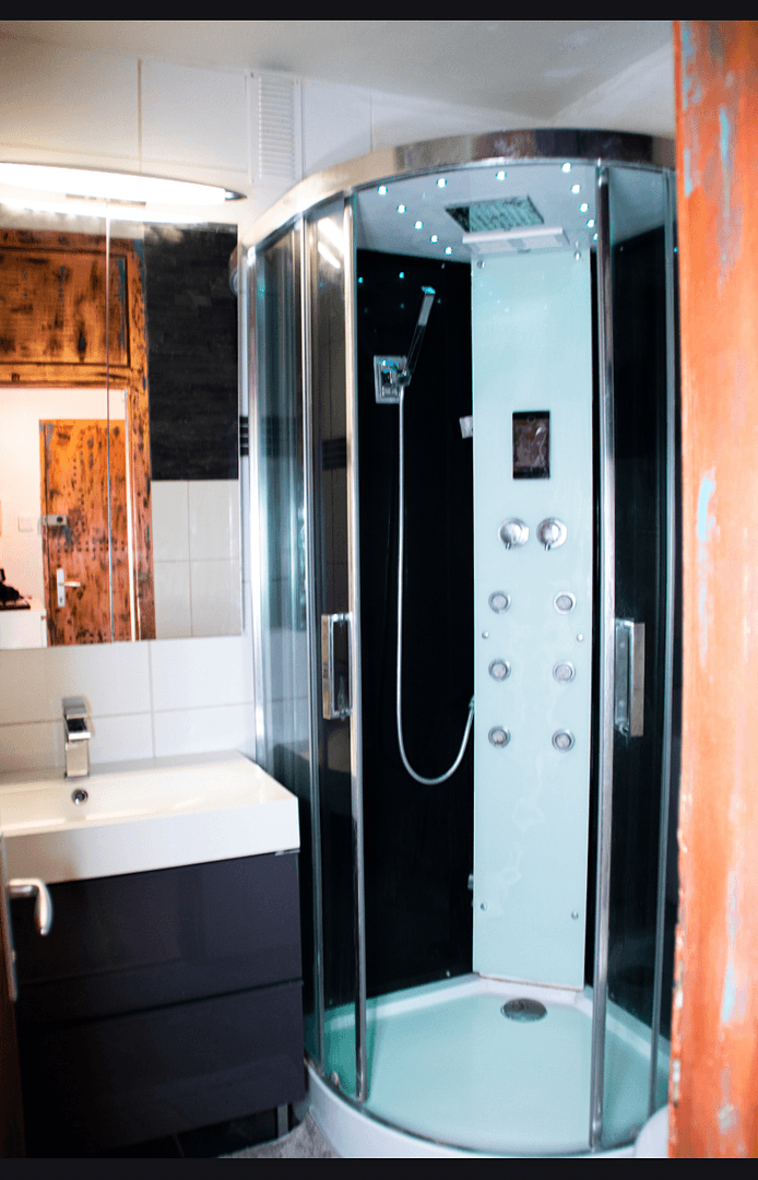 Pronájem bytu 1+1 39 m², Sparkassenplatz, Linz, Horní Rakousko Pronájem bytu 1+1 39 m², Sparkassenplatz, Linz, Horní Rakousko