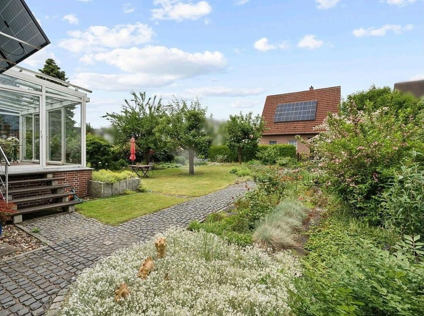 Prodej domu 145 m², pozemek 592 m², Hannover, Dolní Sasko Prodej domu 145 m², pozemek 592 m², Hannover, Dolní Sasko