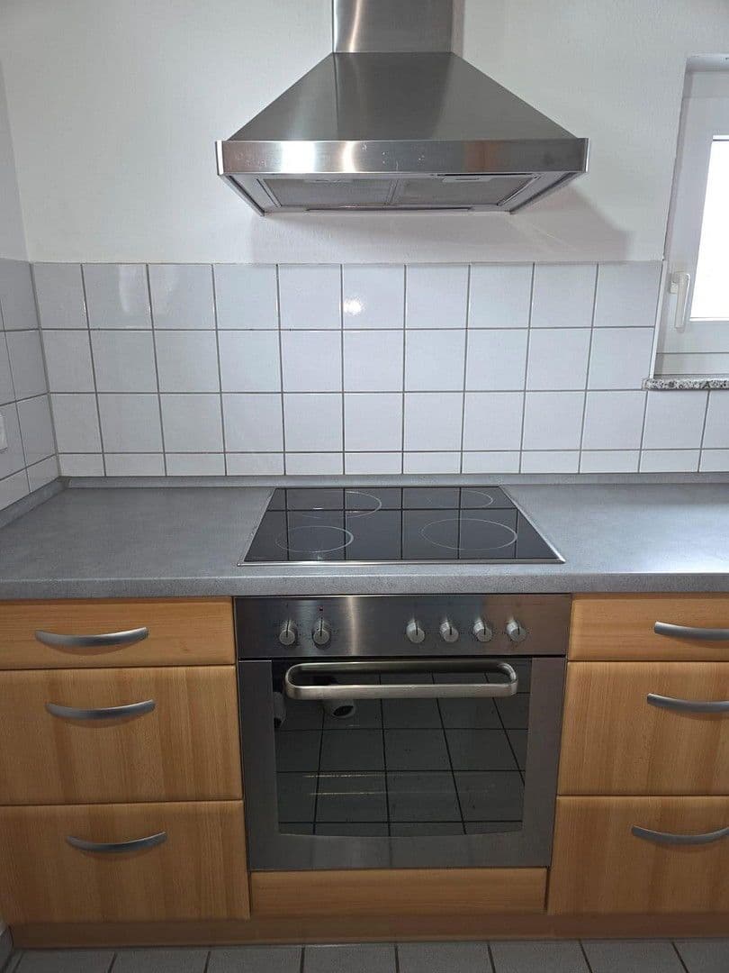 Pronájem bytu 3+kk 93 m², Ludwigsburg, Bádensko-Württembersko Pronájem bytu 3+kk 93 m², Ludwigsburg, Bádensko-Württembersko