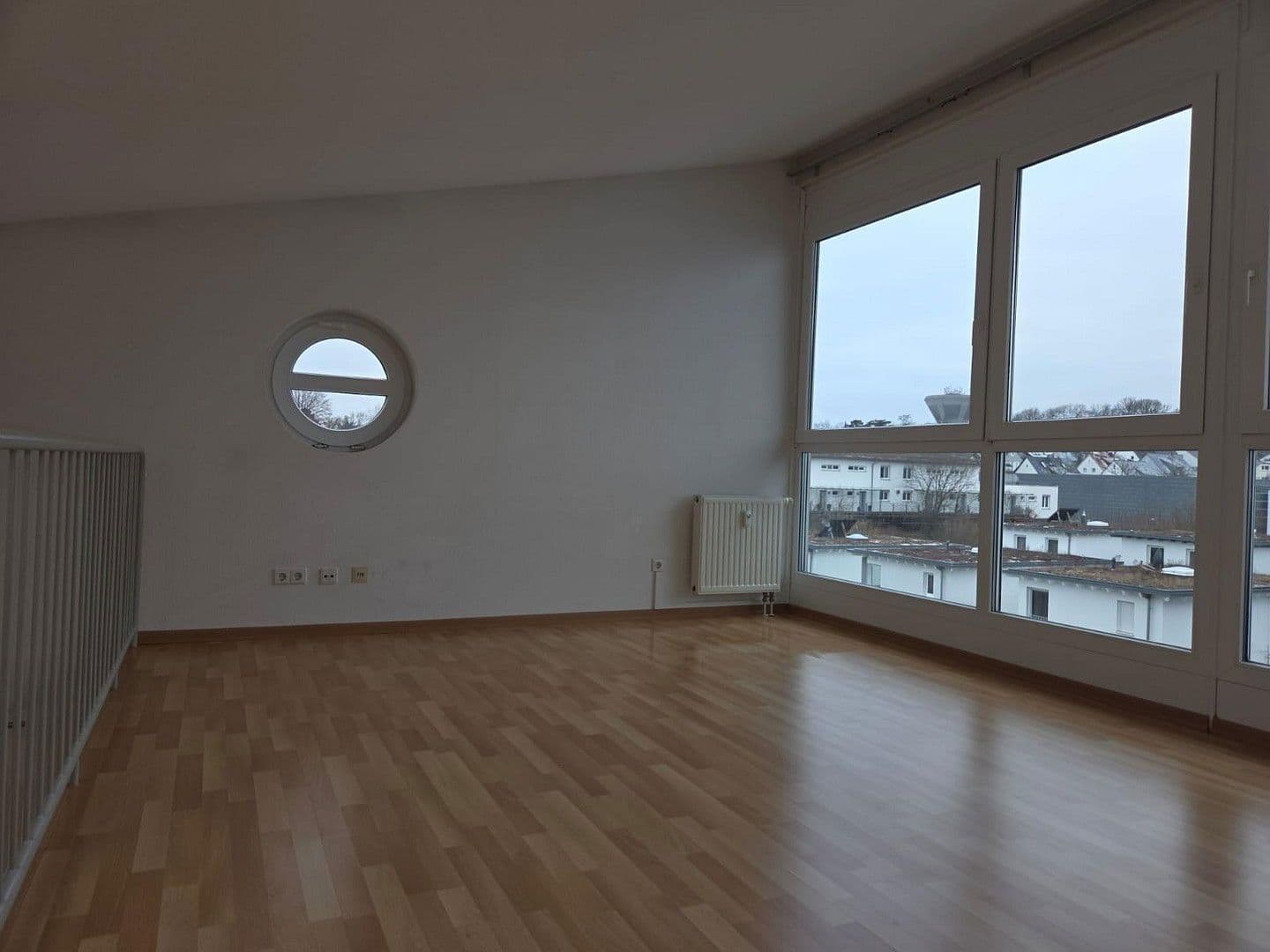 Pronájem bytu 3+kk 93 m², Ludwigsburg, Bádensko-Württembersko Pronájem bytu 3+kk 93 m², Ludwigsburg, Bádensko-Württembersko