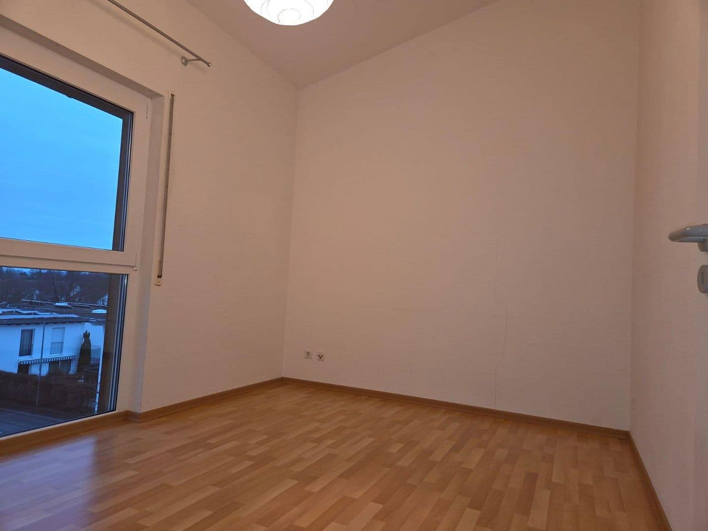 Pronájem bytu 3+kk 93 m², Ludwigsburg, Bádensko-Württembersko Pronájem bytu 3+kk 93 m², Ludwigsburg, Bádensko-Württembersko