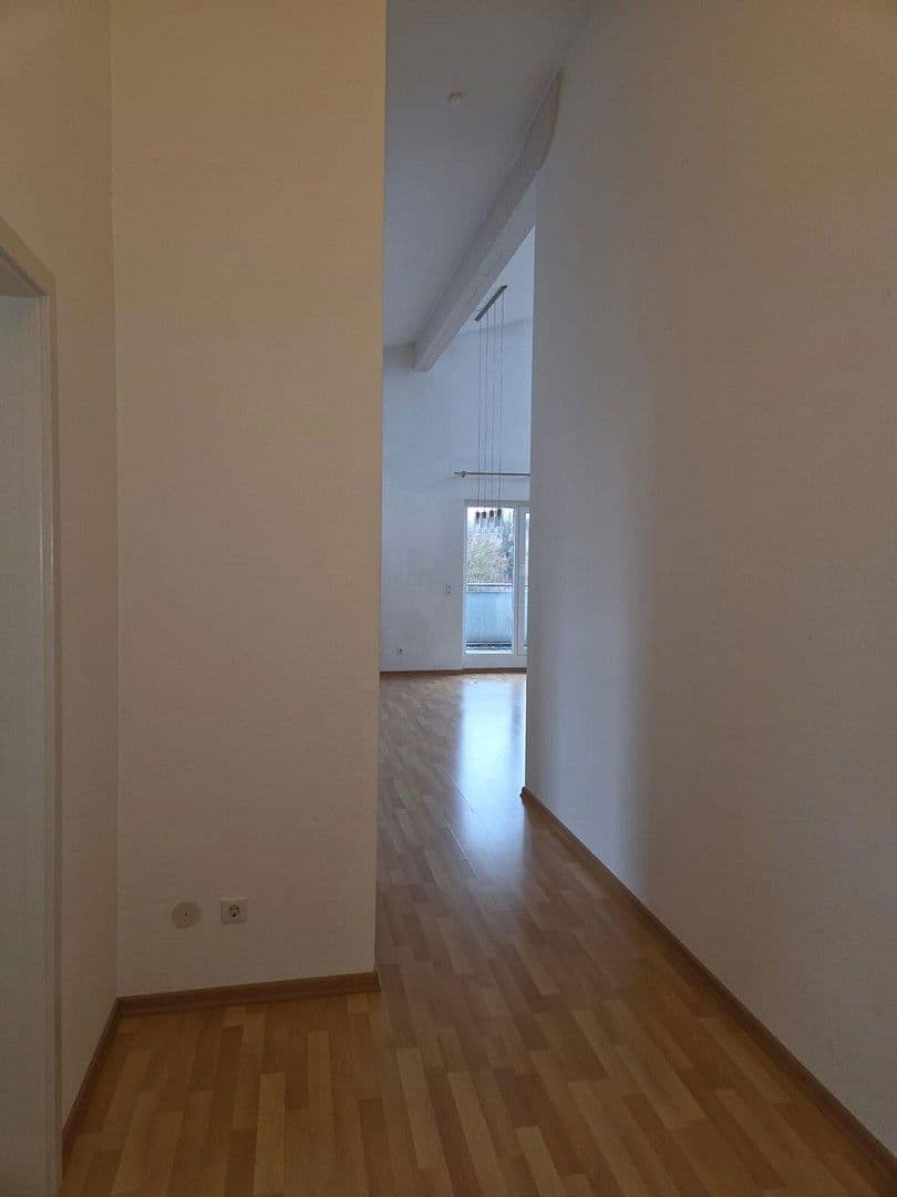 Pronájem bytu 3+kk 93 m², Ludwigsburg, Bádensko-Württembersko Pronájem bytu 3+kk 93 m², Ludwigsburg, Bádensko-Württembersko