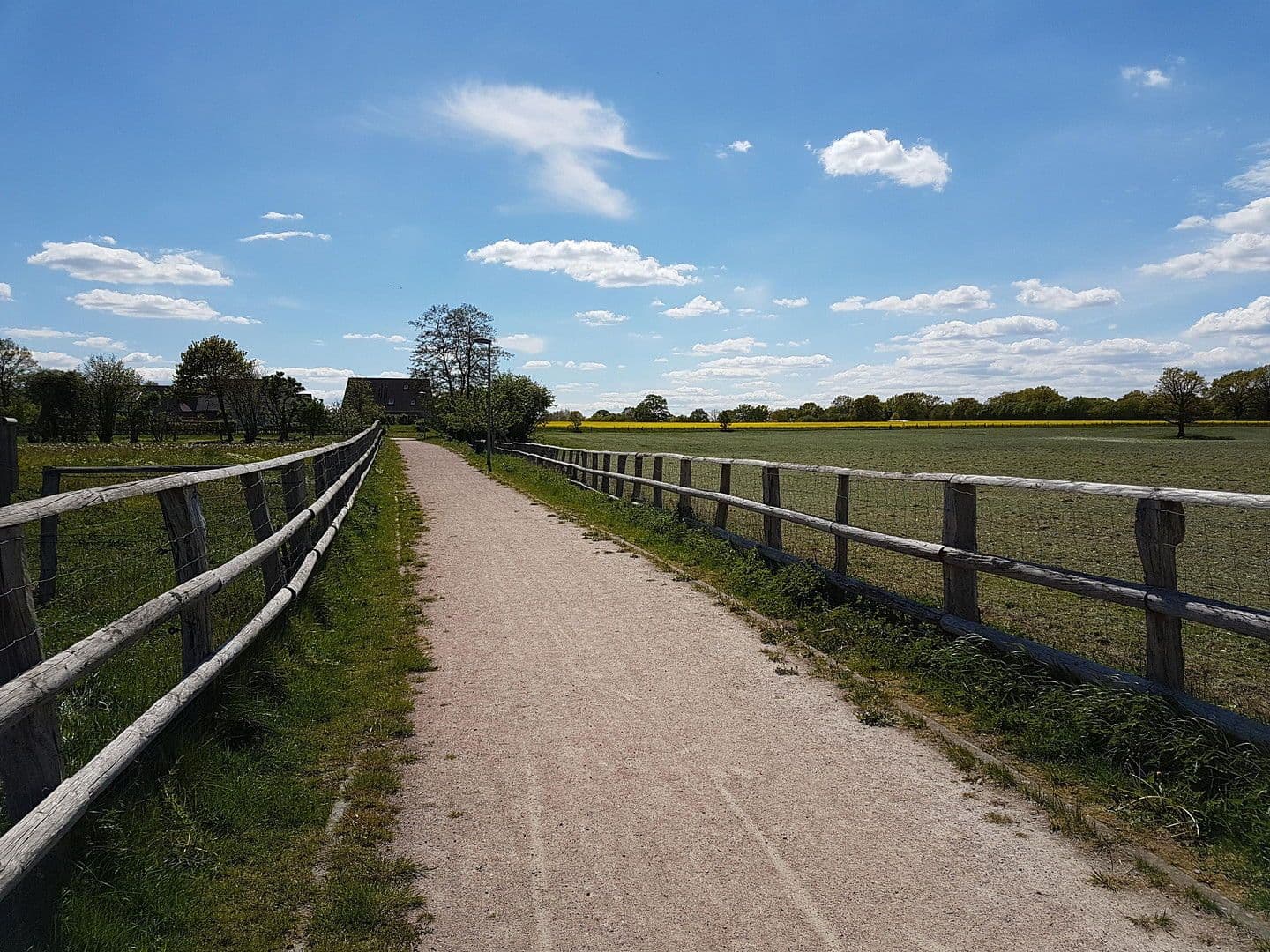 Prodej domu 115 m², pozemek 634 m², Hammoor, Šlesvicko-Holštýnsko Prodej domu 115 m², pozemek 634 m², Hammoor, Šlesvicko-Holštýnsko