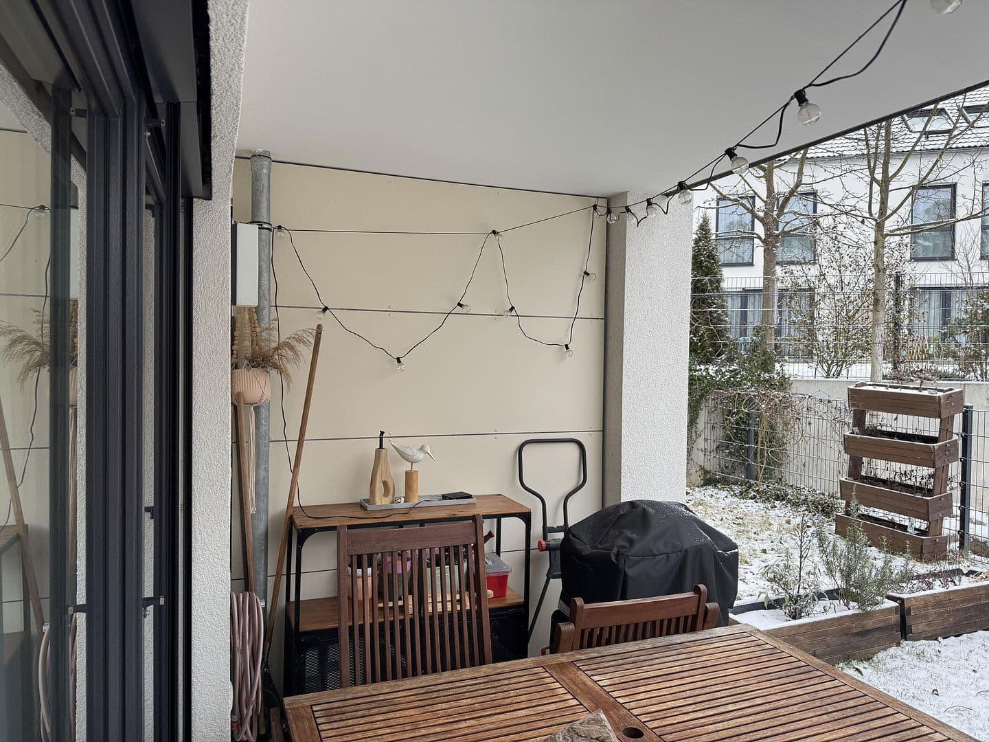 Prodej bytu 3+1 89 m², Beethovenstr. 21/2, Leinfelden-Echterdingen, Bádensko-Württembersko Prodej bytu 3+1 89 m², Beethovenstr. 21/2, Leinfelden-Echterdingen, Bádensko-Württembersko