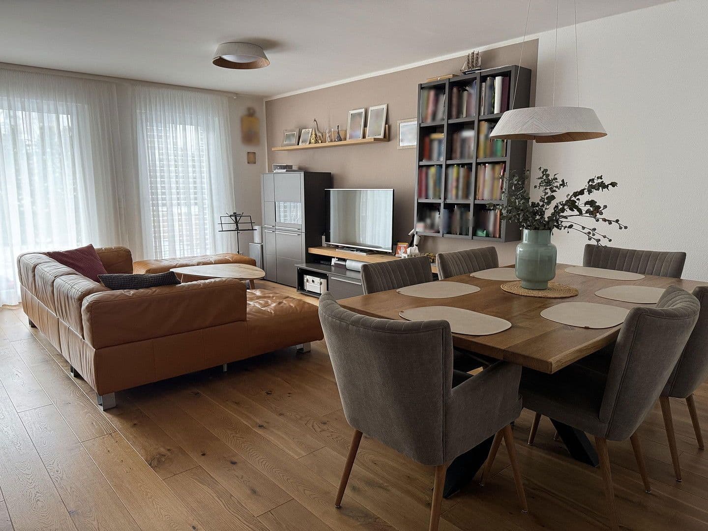 Prodej bytu 3+1 89 m², Beethovenstr. 21/2, Leinfelden-Echterdingen, Bádensko-Württembersko Prodej bytu 3+1 89 m², Beethovenstr. 21/2, Leinfelden-Echterdingen, Bádensko-Württembersko