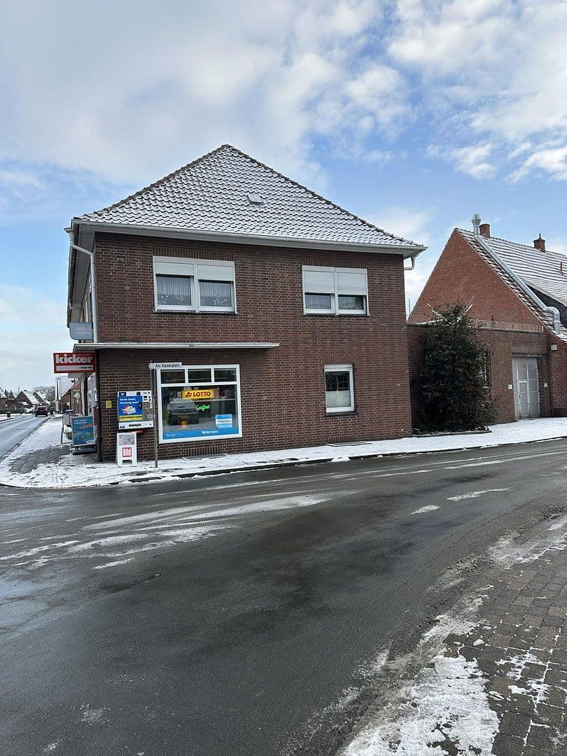 Prodej domu 326 m², pozemek 755 m², Neuenhaus, Dolní Sasko Prodej domu 326 m², pozemek 755 m², Neuenhaus, Dolní Sasko