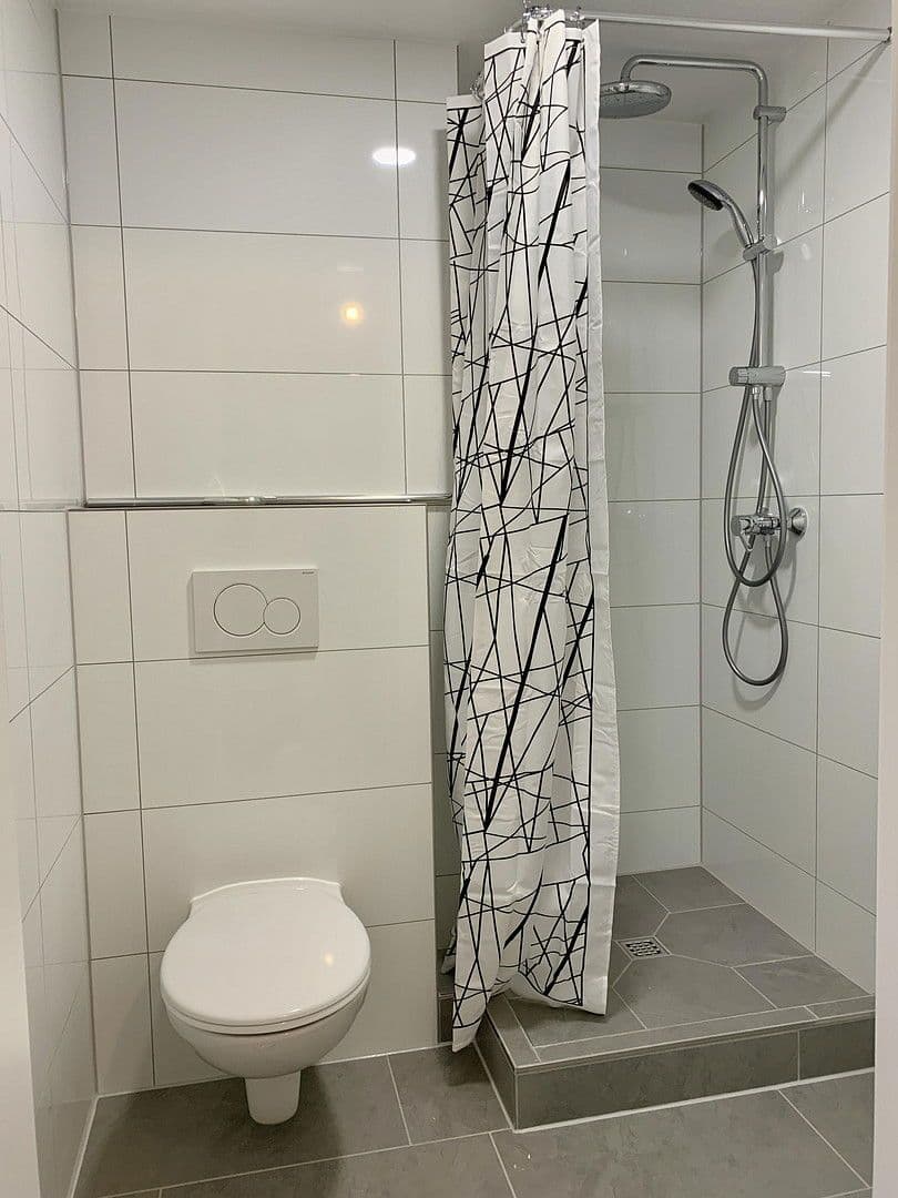 Prodej bytu 1+1 25 m², Rhöndorfer Straße 8, Köln, Severní Porýní-Vestfálsko Prodej bytu 1+1 25 m², Rhöndorfer Straße 8, Köln, Severní Porýní-Vestfálsko