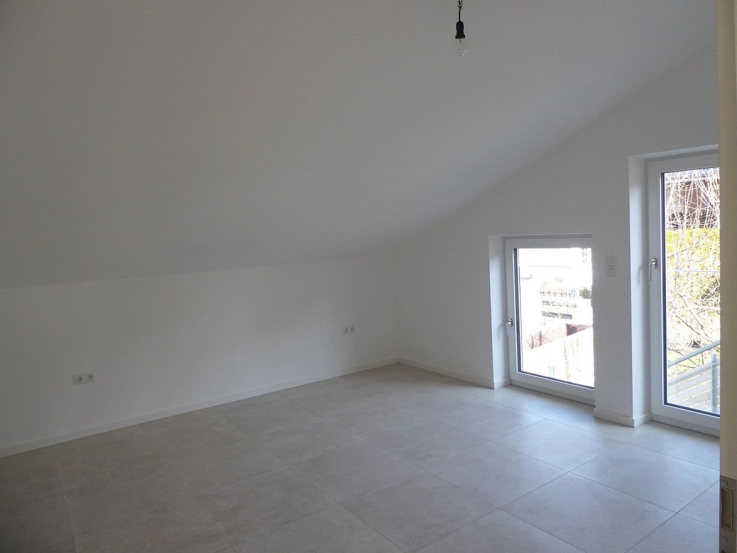 Pronájem bytu 3+1 75 m², Grabenstätt, Bavorsko Pronájem bytu 3+1 75 m², Grabenstätt, Bavorsko