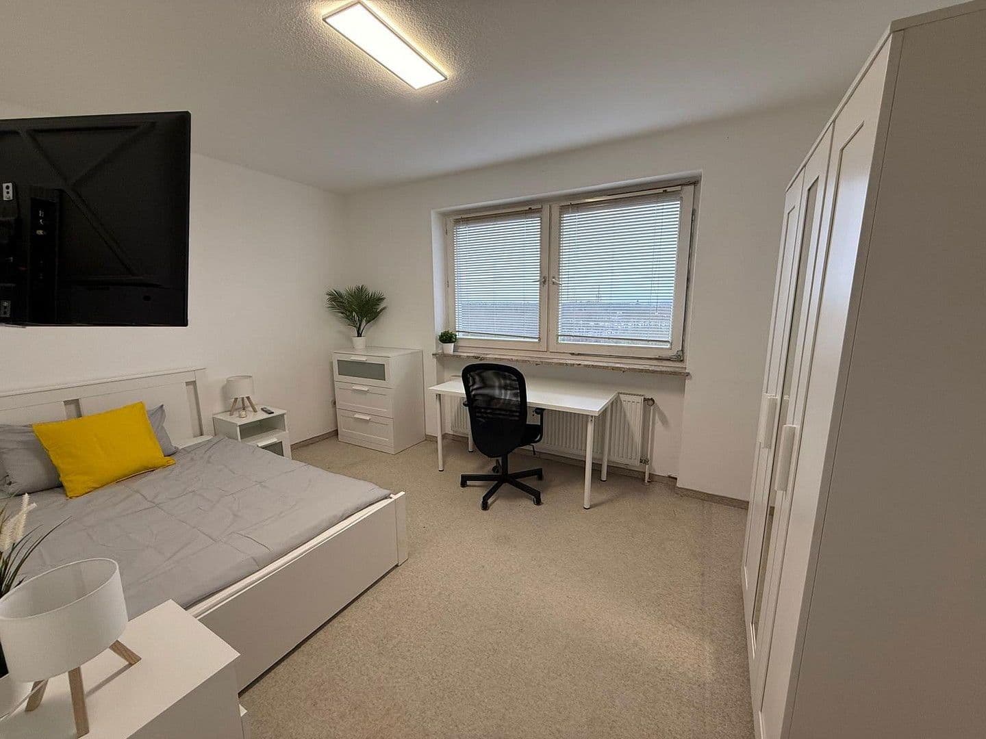 Pronájem bytu 3+1 79 m², Würzburger Ring 35, Erlangen, Bavorsko Pronájem bytu 3+1 79 m², Würzburger Ring 35, Erlangen, Bavorsko